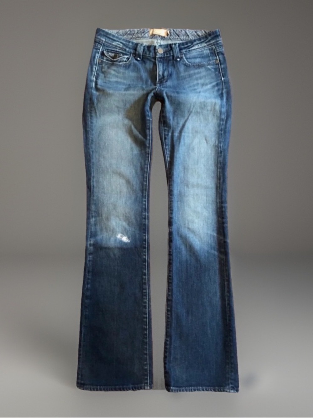 PAIGE Premium Denim sz 27 - W29 x 33.5L - 7" DESTROYED Blue Denim Jeans